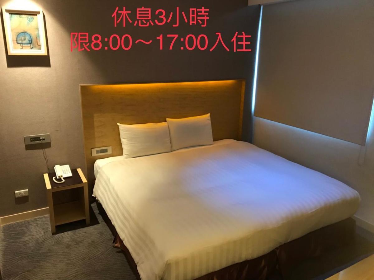 麗馨商旅七賢館 Hotel Kaohsiung Luaran gambar